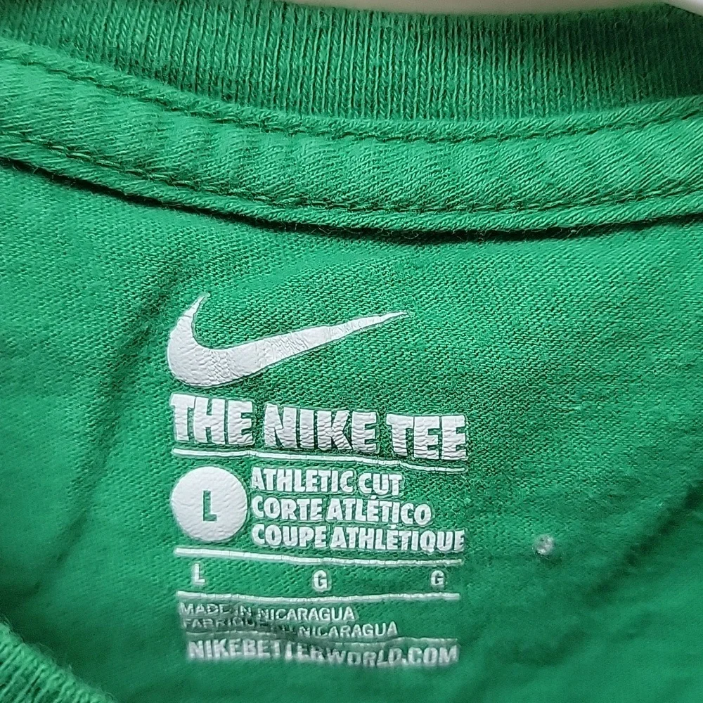 Nike Boys Athletic Shirt - Size L